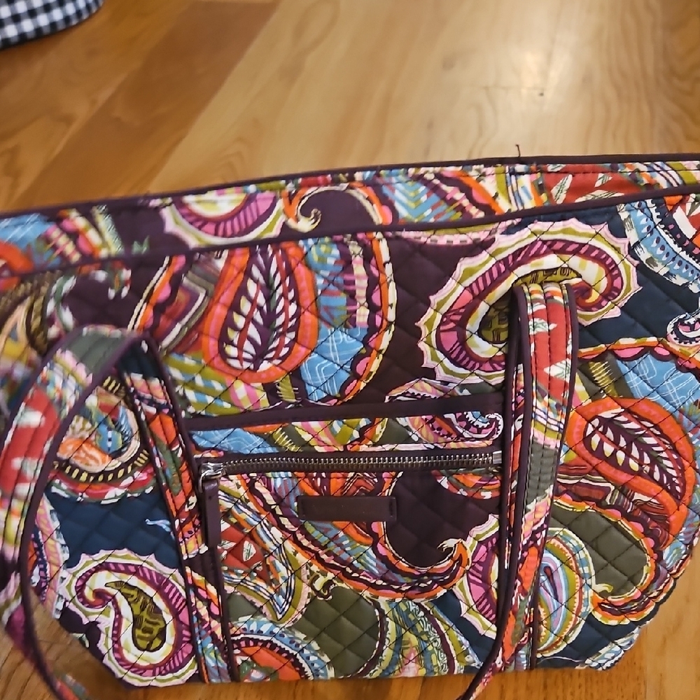 Vera Bradley Paisley Quilted Tote Bag with Double Handles With Small Makeup Bag - Picture 4 of 6